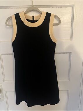 Vertigo Paris 100% wool midi dress